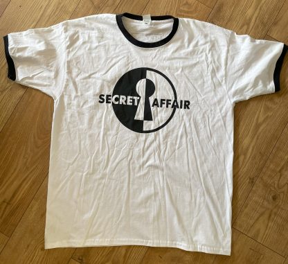 2025 T Shirt Keyhole White